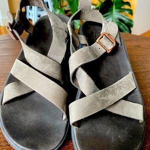 Chaco Men’s Wayfarer gray - Size 8